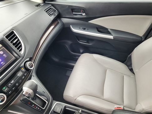 Used 2015 Honda CR-V EX-L image 11