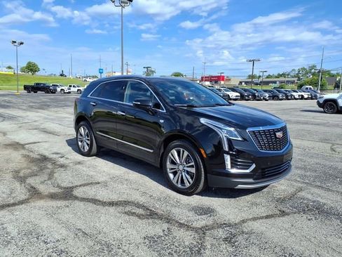 Used 2025 Cadillac XT5 Premium Luxury AWD/4WD image 8