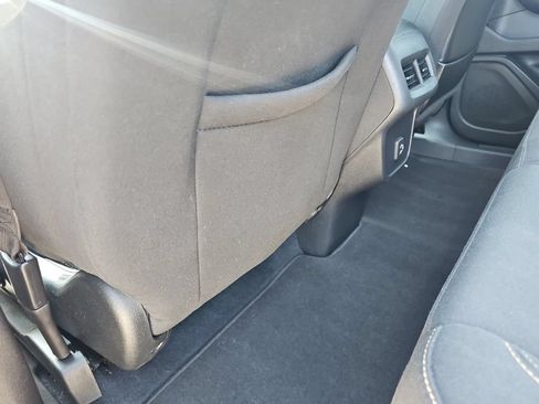Used 2020 GMC Terrain SLE w/ Driver Convenience Package FWD image 27