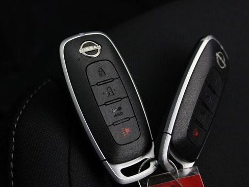 Certified 2024 Nissan Sentra SV FWD image 29
