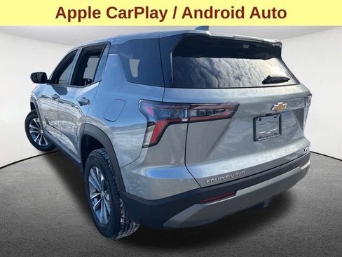 Used 2025 Chevrolet Equinox LT w/ Safety and Technology Package image 10