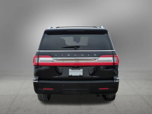 Used 2019 Lincoln Navigator L Reserve w/ Cargo Package image 5