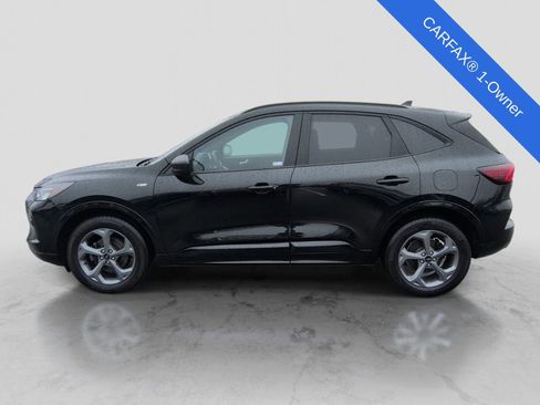 Used 2023 Ford Escape ST-Line w/ Tech Pack #1 image 3