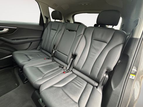 Used 2024 Audi Q7 2.0T Premium Plus image 13