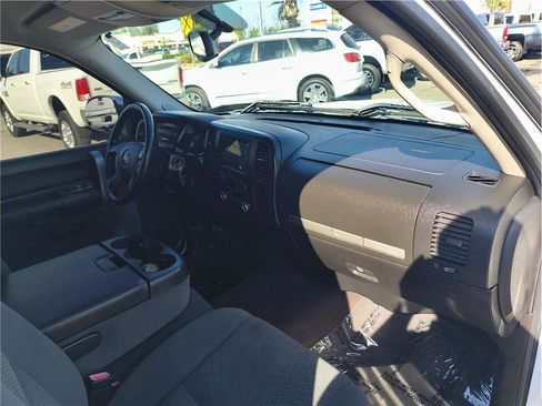 Used 2008 GMC Sierra 1500 SLE w/ California Package image 11