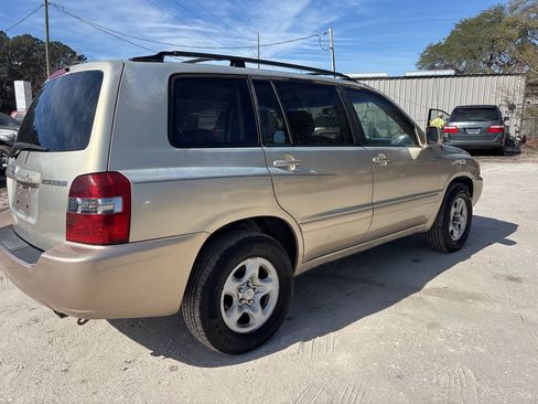 Used 2006 Toyota Highlander 2WD image 5
