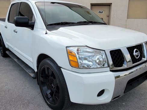 Used 2007 Nissan Titan SE RWD image 3