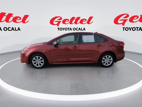 Used 2023 Toyota Corolla LE image 5