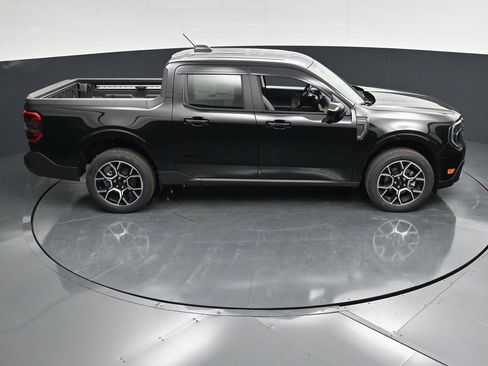 New 2026 Ford Maverick Lariat image 44