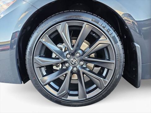 Certified 2025 Toyota Corolla SE w/ SE Premium Package FWD image 24