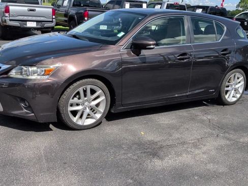 Used 2014 Lexus CT 200h FWD image 4
