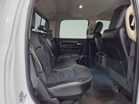 Used 2022 RAM 2500 Laramie AWD/4WD image 15