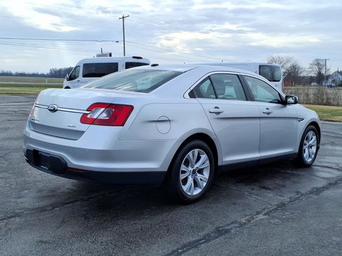 Used 2012 Ford Taurus SEL image 3