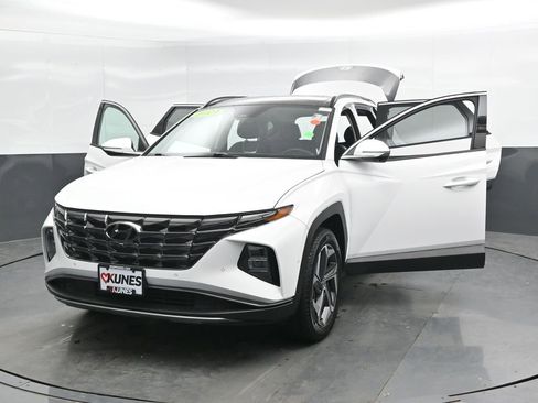 Used 2024 Hyundai Tucson Limited AWD/4WD image 46