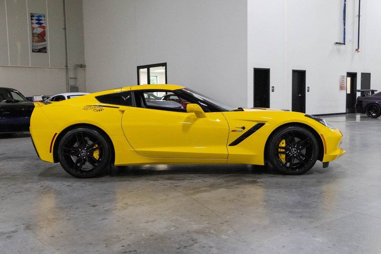 Used 2015 Chevrolet Corvette Stingray Coupe w/ 3LT Preferred Equipment Group RWD image 7