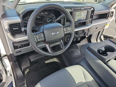 New 2026 Ford F550 4x4 Regular Cab Super Duty image 15