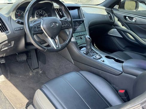 Used 2020 INFINITI Q60 3.0t Luxe RWD image 16
