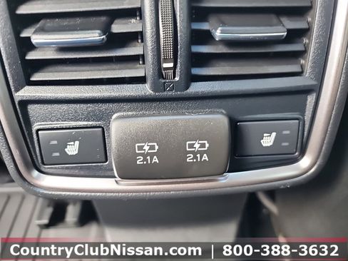 Used 2022 Subaru Forester Touring image 30