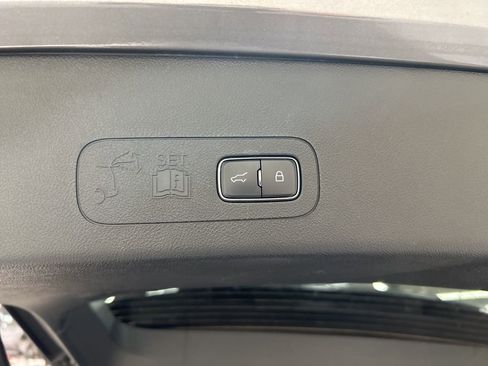 Used 2023 Lincoln Aviator Reserve w/ Elements Package Plus image 33