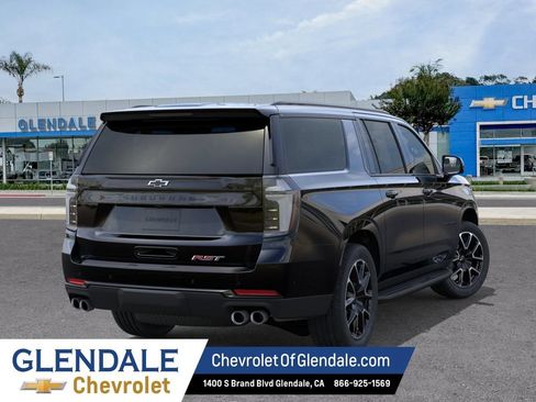 New 2026 Chevrolet Suburban RST w/ Comfort Package RWD image 4