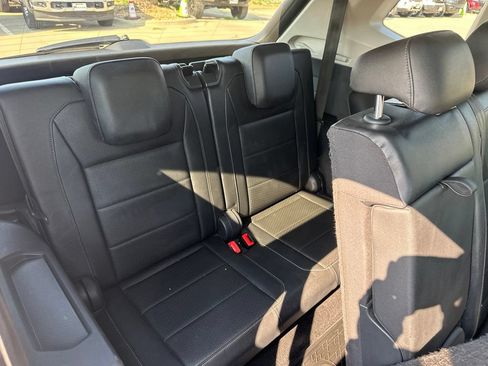Used 2020 Volkswagen Tiguan SE w/ Panoramic Sunroof Package AWD/4WD image 27