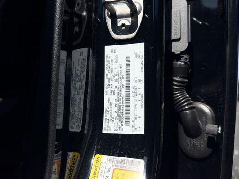 New 2025 Ford Bronco Badlands image 35