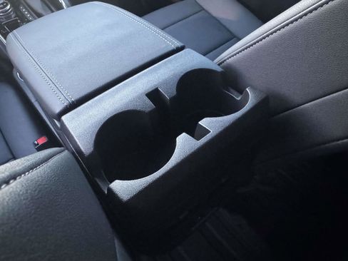 Used 2025 GMC Canyon Elevation w/ Convenience Package image 25