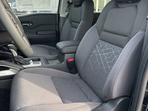 New 2026 Nissan Frontier SV w/ SV Convenience Package image 10