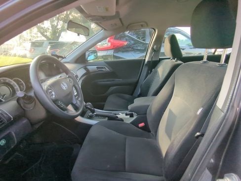 Used 2013 Honda Accord LX image 6