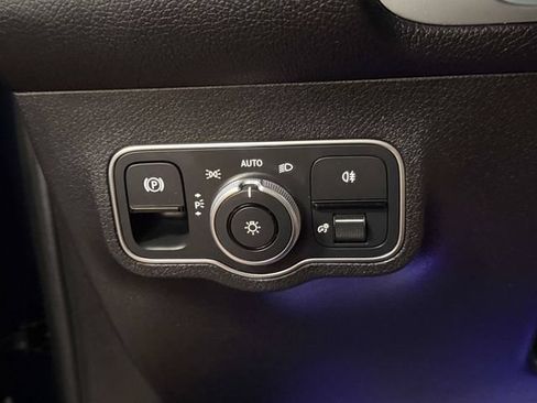Certified 2023 Mercedes-Benz GLB 35 AMG 4MATIC image 27