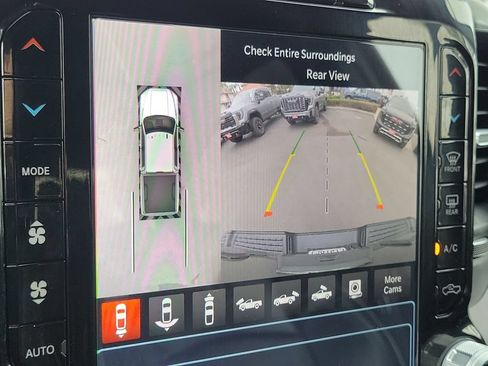Used 2024 RAM 2500 Rebel w/ Towing Technology Group AWD/4WD image 15