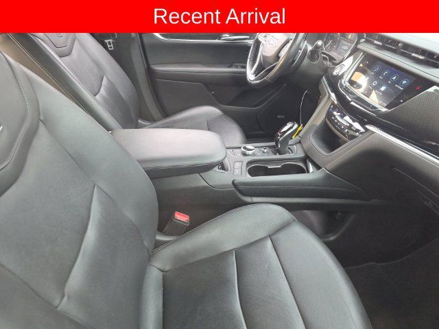 Used 2023 Cadillac XT6 Sport AWD/4WD image 11
