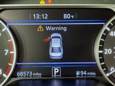 Used 2021 Nissan Altima 2.5 SR FWD image 15
