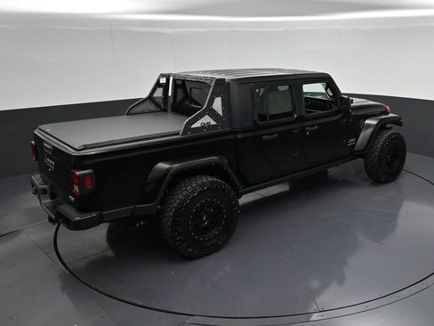Used 2021 Jeep Gladiator Overland w/ Popular Equipment Package AWD/4WD image 21