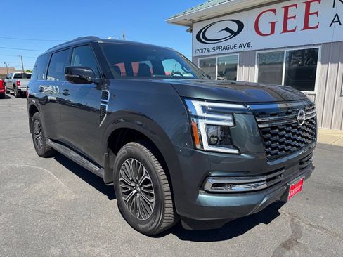 Used 2026 Nissan Armada SL w/ Captain's Chari Seat Package AWD/4WD image 9