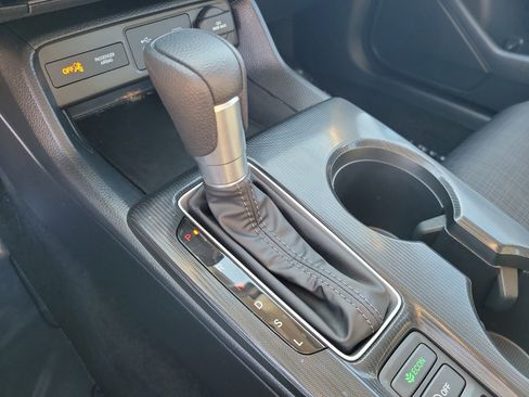 Certified 2026 Honda Civic LX image 29