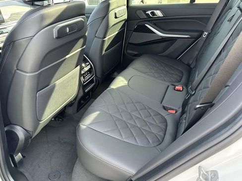 New 2026 BMW X5 xDrive40i AWD/4WD image 8