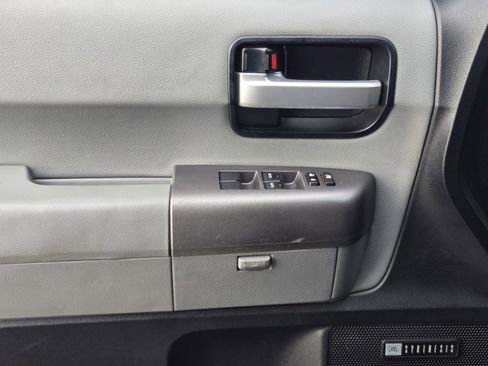 Used 2013 Toyota Sequoia Limited RWD image 19