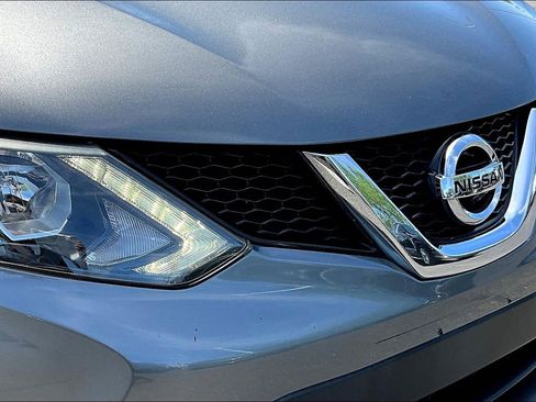 Used 2017 Nissan Rogue Sport SL image 31
