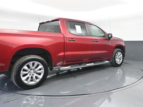 Used 2022 Chevrolet Silverado 1500 Custom image 5