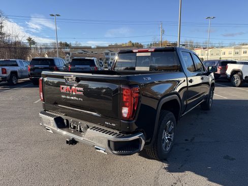 New 2026 GMC Sierra 1500 SLE w/ X31 Off-Road Package image 5