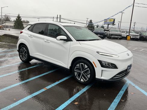 Certified 2022 Hyundai Kona Limited image 7