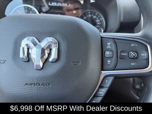New 2026 RAM 1500 Express AWD/4WD image 26