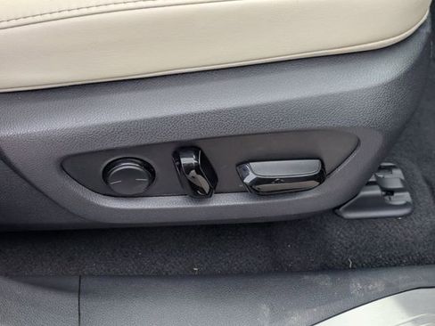 Used 2024 Lexus RX 350 FWD w/ Technology Package image 37