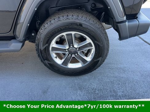 Certified 2022 Jeep Wrangler Unlimited Sahara w/ Cold Weather Group image 11