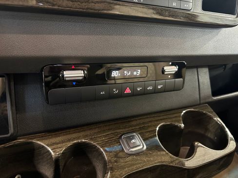 Used 2022 Mercedes-Benz Sprinter 3500 image 56