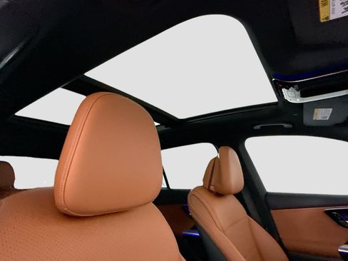 Certified 2026 Mercedes-Benz GLC 300 image 19