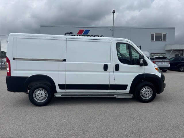 Used 2025 RAM ProMaster 2500 w/ U-Haul Equipment Group FWD image 6
