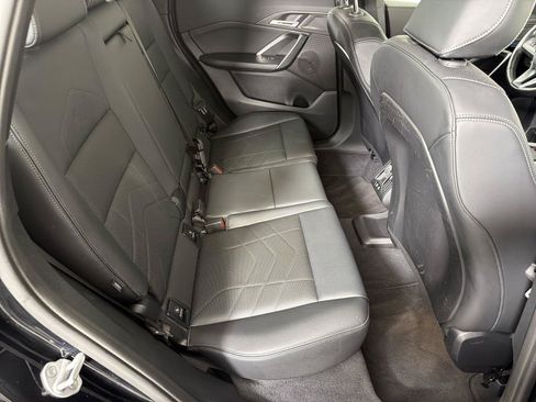 Used 2025 BMW X1 xDrive28i AWD/4WD image 13