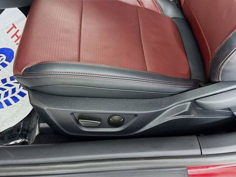 Used 2024 Ford Mustang GT Premium image 20